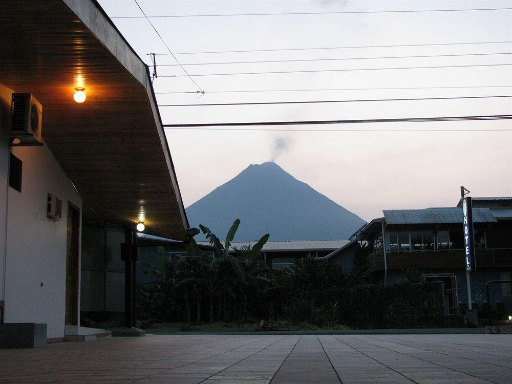 Hotel El Volcan La Fortuna Exterior photo